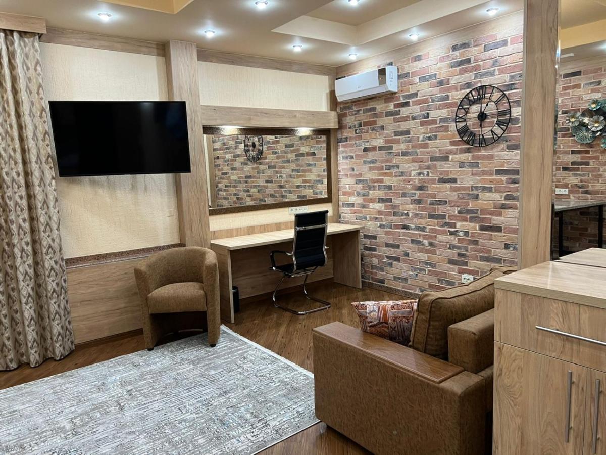 City Stay Апарт-Отель Алматы Exteriör bild