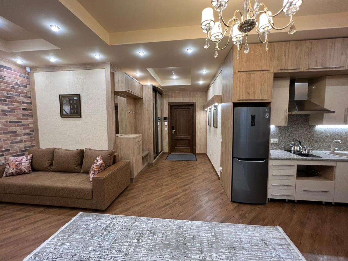 City Stay Апарт-Отель Алматы Exteriör bild