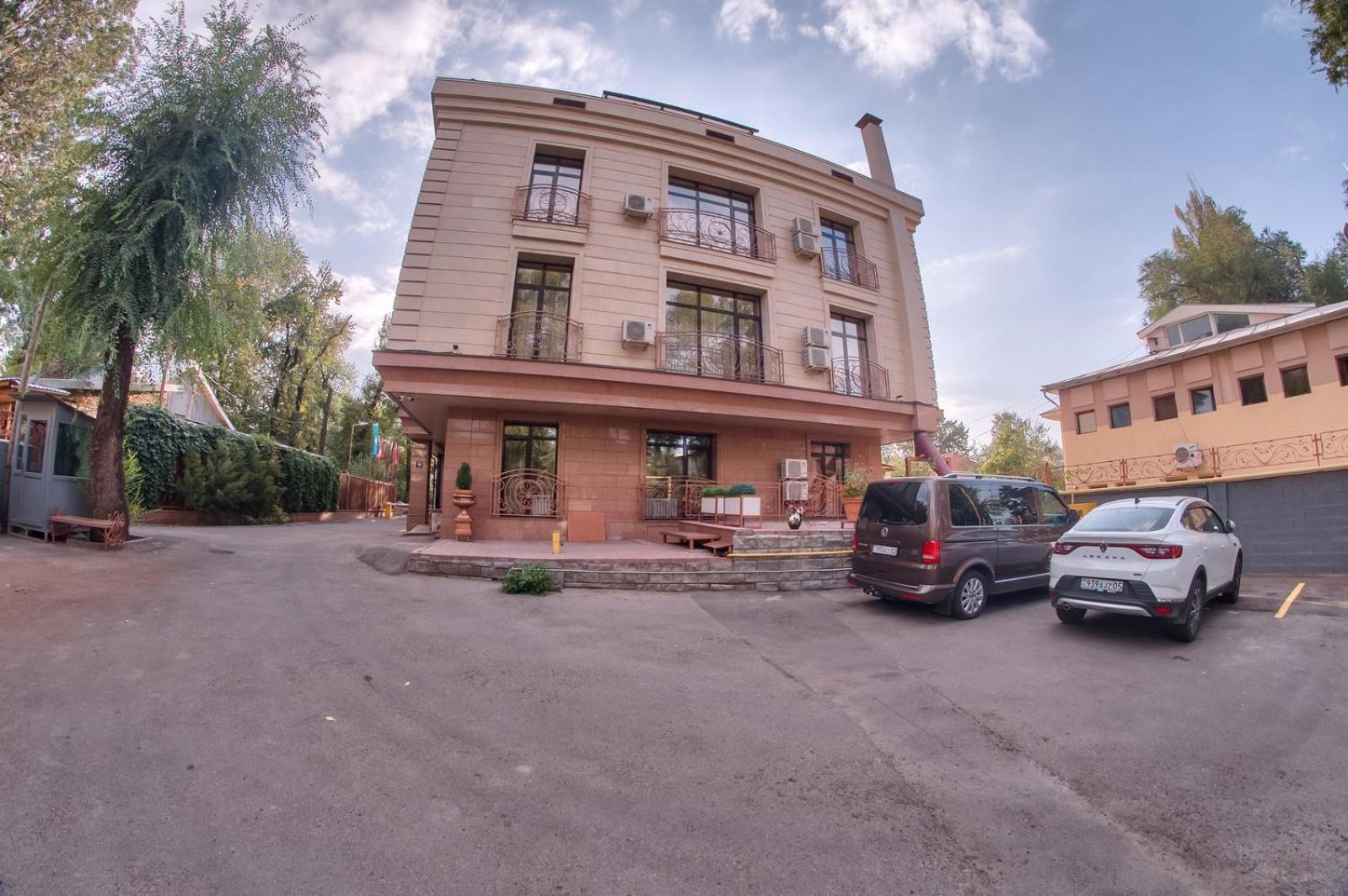 City Stay Апарт-Отель Алматы Exteriör bild