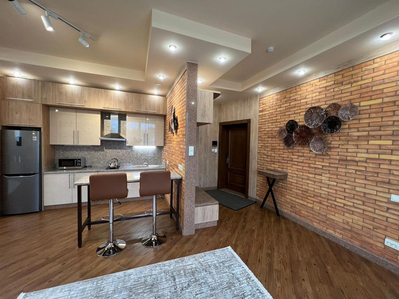 City Stay Апарт-Отель Алматы Exteriör bild